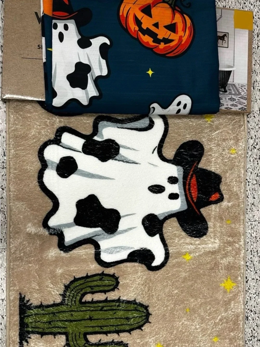 Wrangler Beige Halloween Ghost Door Mat with Pumpkin and Cowboy Hat